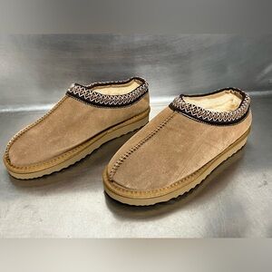 Wtoky Suede Fur Fleece Lined Brown Short Mini Boot Tasman Slippers - Size 9 NWT